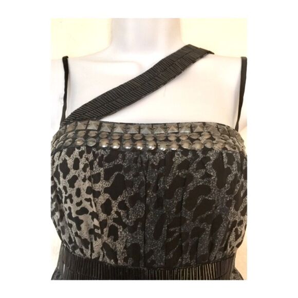 NWT Bebe Animal Print Silk Fit & Flare Dress - Picture 2 of 3